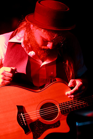 20111014JKM384